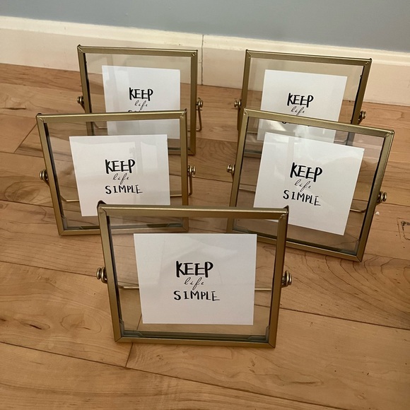 🛑SOLD🛑NEW Picture Frames - Picture 1 of 3